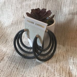 🖤 Big Black Wood Earrings